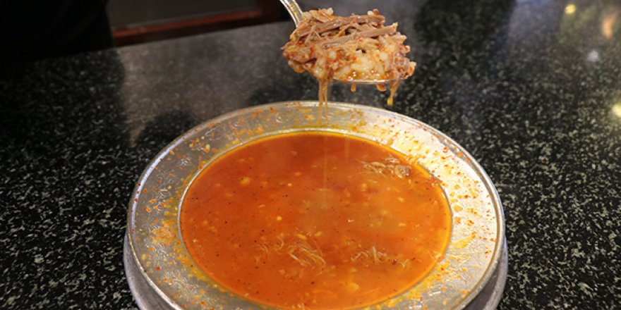 Bu yemeği yiyen hasta olmuyor