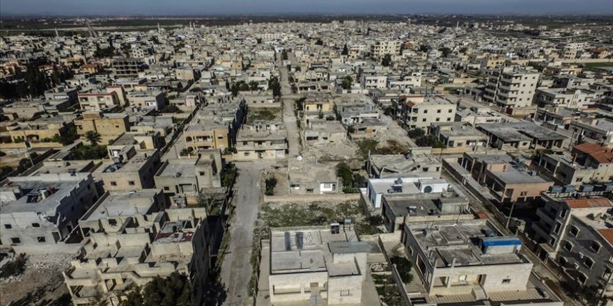 Esed rejimi İdlib'de 'Soçi sınırlarını' yok sayıp kitlesel sürgün yaptı