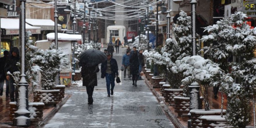 Deprem bölgesi için kuvvetli kar uyarısı