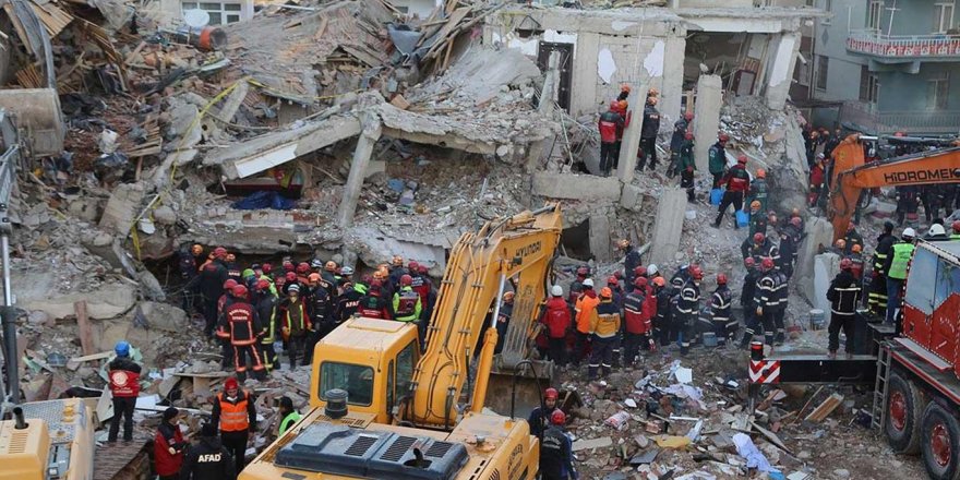 Zümrüt Apartmanı facialarının önüne geçmek için 'binalara vize' önerisi