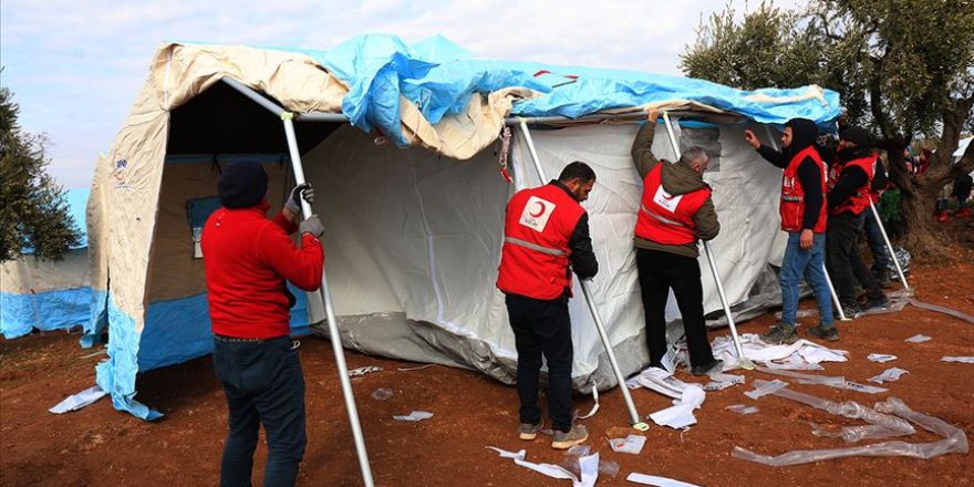 Türk Kızılay'dan İdlib'deki çatışmalardan kaçanlara yardım eli