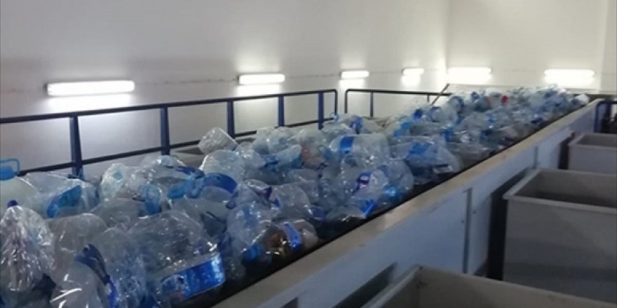 Hükümlüler 153 ton atığın geri dönüşümünü sağladı