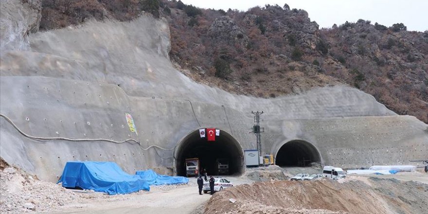 Çorum'un Kırkdilim mevkisindeki tünellerde ilk ışık ağustos ayında görülecek