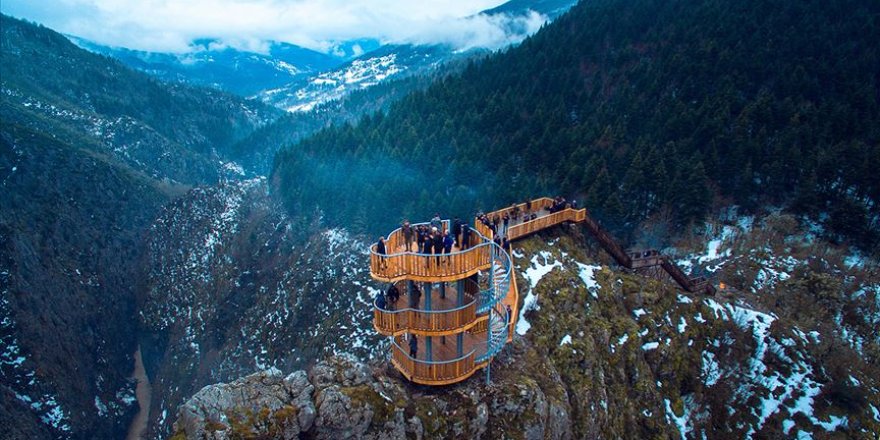 'Dünyanın en derin ikinci kanyonu'na seyir terası