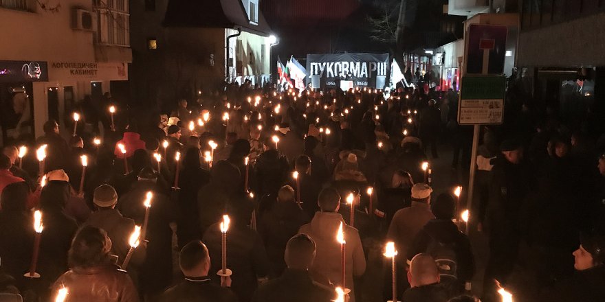 Bulgaristan’da ırkçılar topluma meydan okuyor