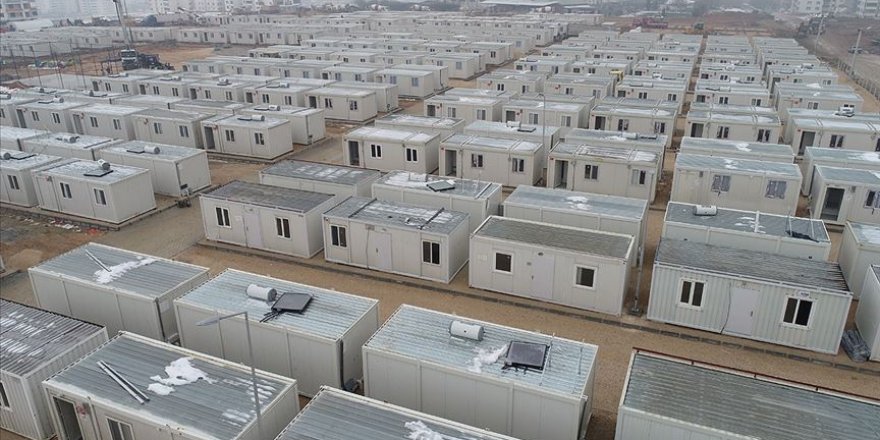 Elazığ'daki depremzedeler konteyner kentlere yerleşmeye başlıyor