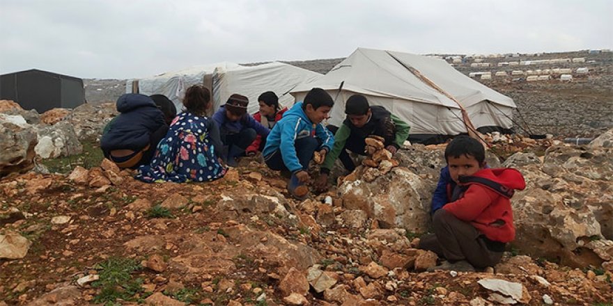 Suriye'de 500 bin çocuk yerinden edildi