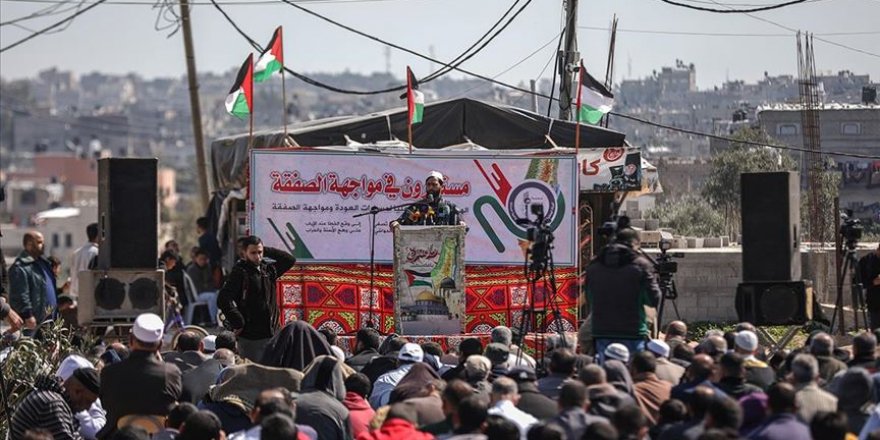 Gazze'de ABD'nin sözde barış planına yönelik protestolar sürüyor