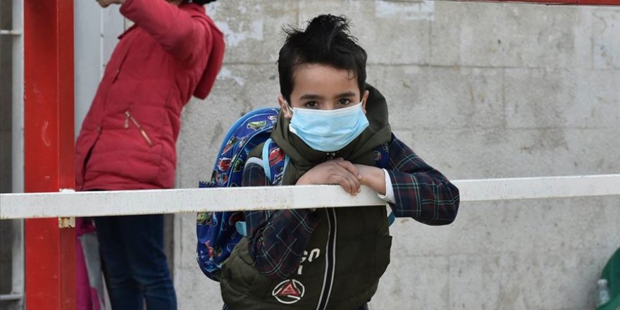 Lübnan'da Kovid -19 nedeniyle eğitime bir hafta ara verildi