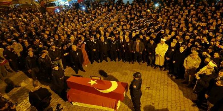 Batman'da İdlib şehitleri için 1071 Yasin Suresi okundu