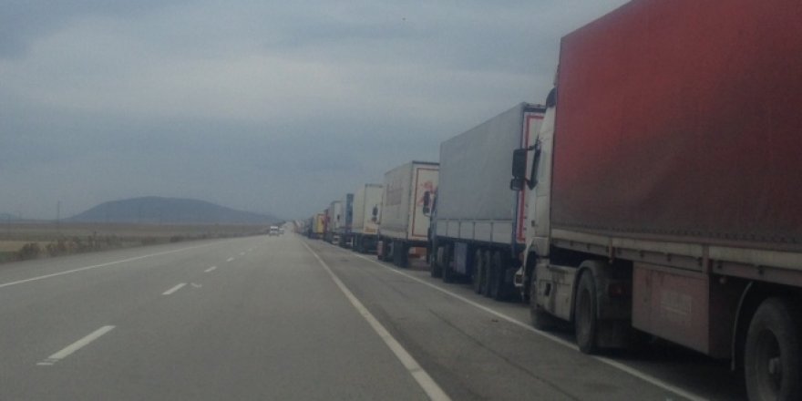Ürünler geçecek şoför girmeyecek