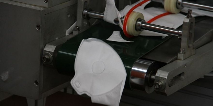 Kenya maske ihracatını yasakladı