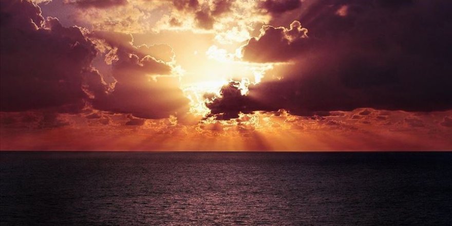 Dünya'nın 3 milyar yıl önce okyanusla kaplı olabileceği iddia edildi