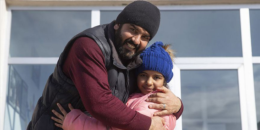 12 yaşındaki Afgan Menice ailesine kavuştu