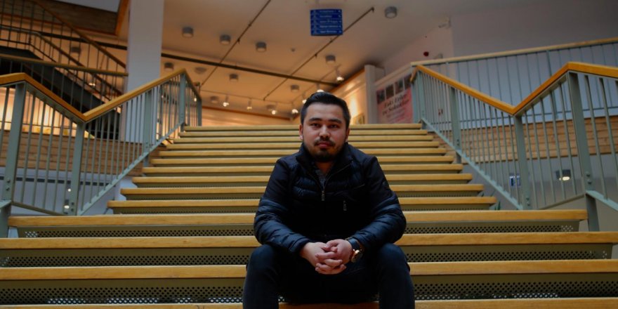 Ailesi tutuklanan Uygur gençler Çin istihbaratına çalışmaya zorlanıyor