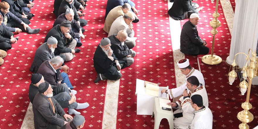 Jandarma ve kaymakamlık, Bediüzzaman Ulu Camii'nde İdlib şehitleri için mevlit okuttu