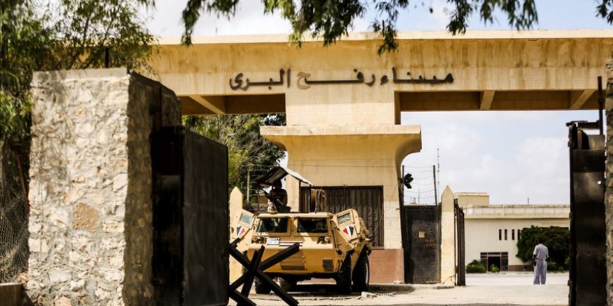 İsrail, Kovid-19 ile mücadele nedeniyle Mısır ile sınır kapısını kapattı