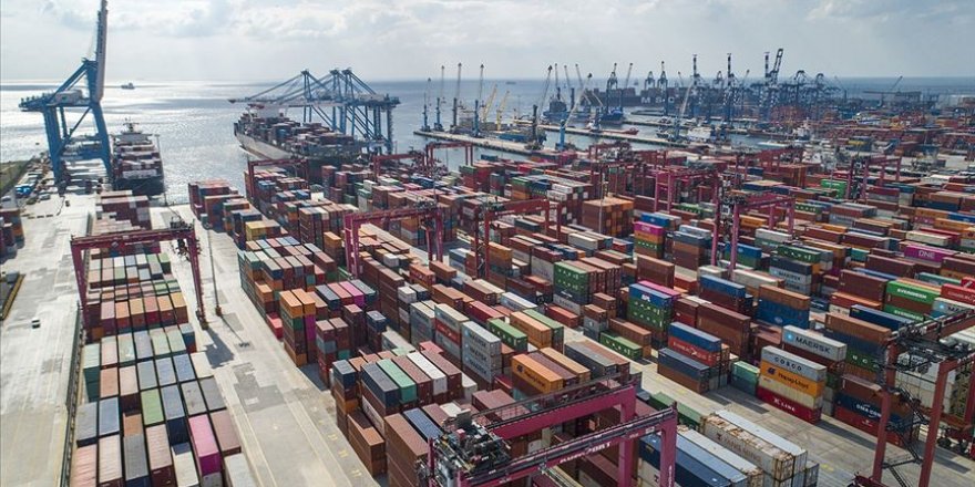 Dünya ticareti her ay küçülürken Türk ihracatı rekor kırdı