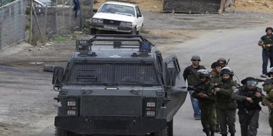Siyonist işgalciler Batı Şeria'da bir Müslümanı şehit etti