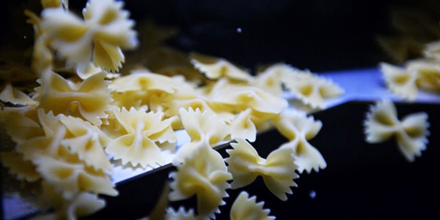 Perakendecilerden tüketicilere fiyat artışına karşı 'ihtiyacın kadar al' önerisi