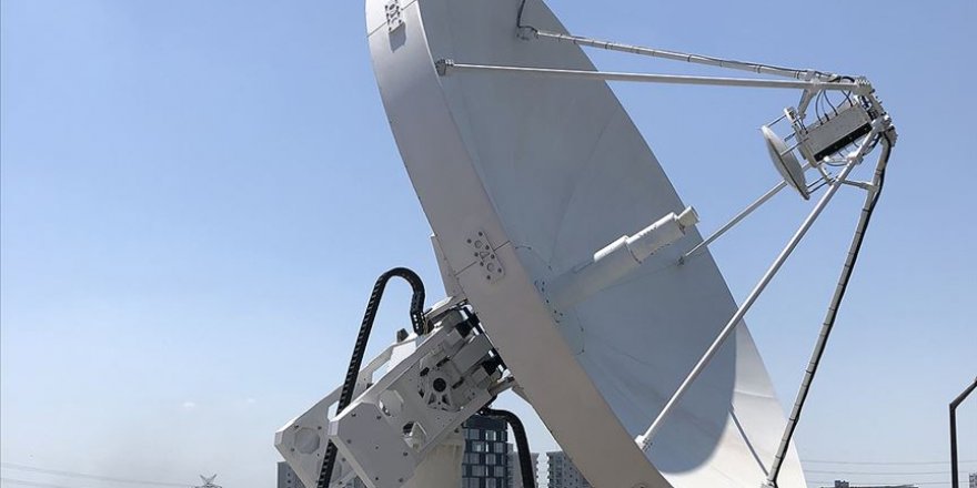 Takım uydulara yerli anten