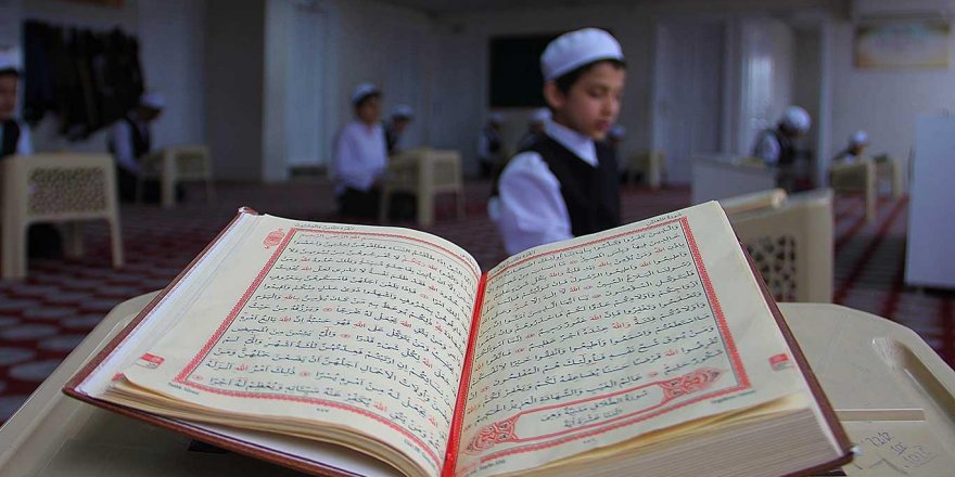 Adana'da Kur'an Muhafızları eğitimlerine devam ediyor
