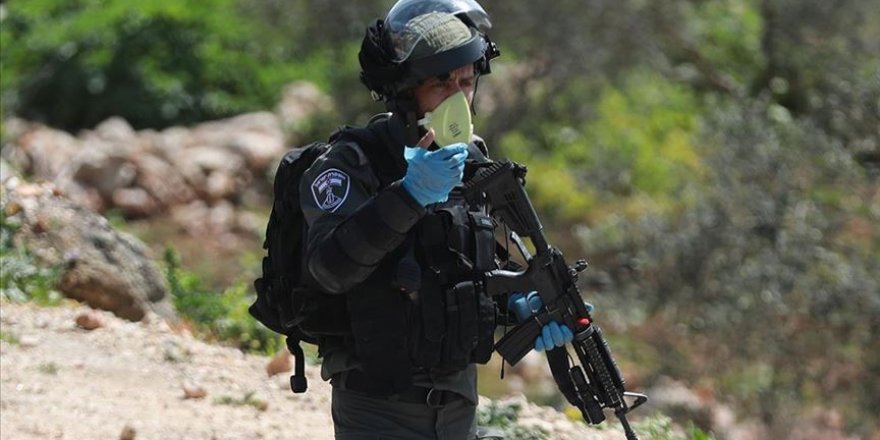 İsrail güçleri Batı Şeria'daki gösteride 2 Filistinliyi yaraladı