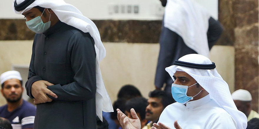 Koronavirüs nedeniyle ezanın bir cümlesini değiştirdiler