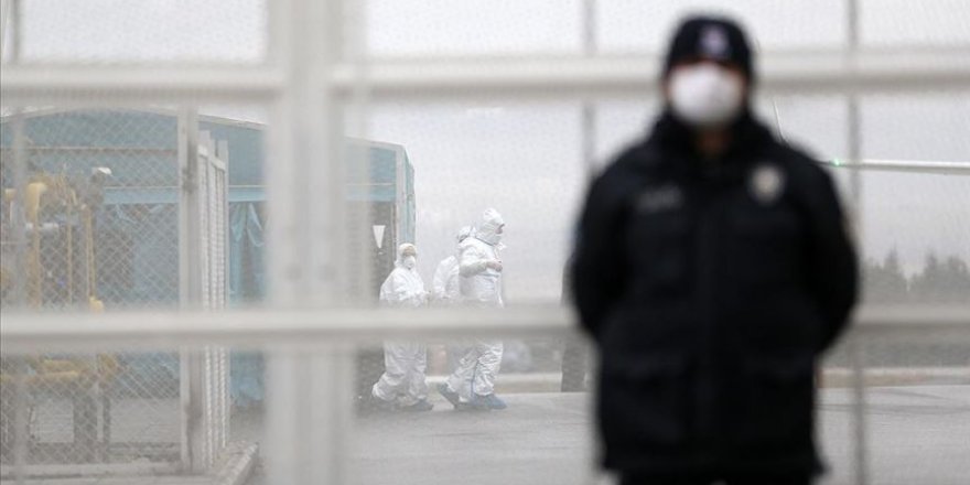 Umreden dönen vatandaşlar yurtlara yerleştiriliyor