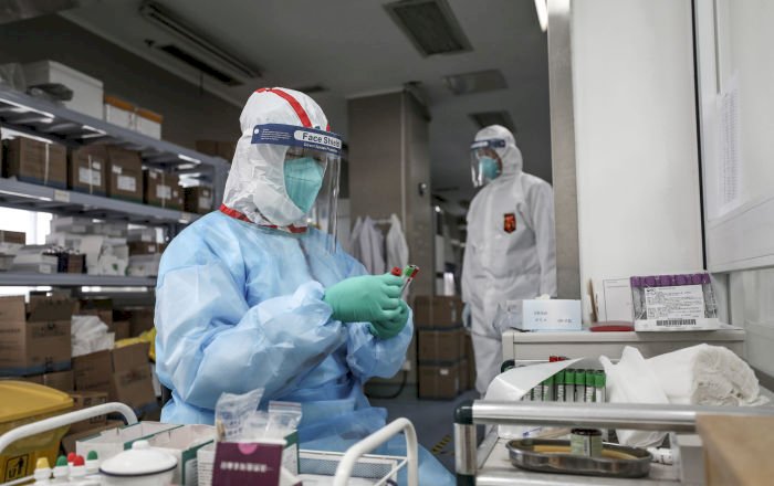 300 İtalyan doktordan dünyaya açık mektup