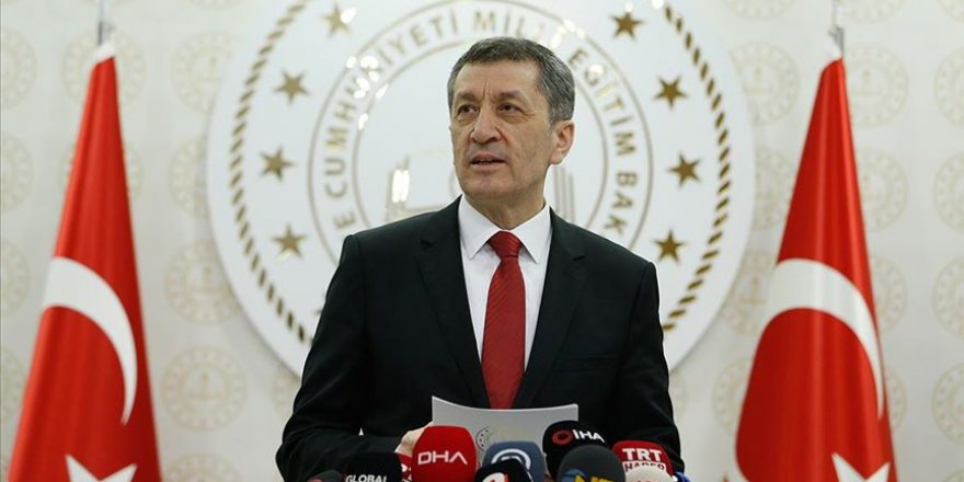 Milli Eğitim Bakanı Selçuk: Okula döndüğünüz gün ilk teneffüs 40 dakika, Söz!