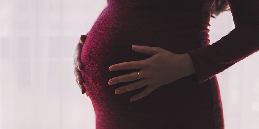 Hamilelere koronavirüse karşı daha dikkatli olma uyarısı