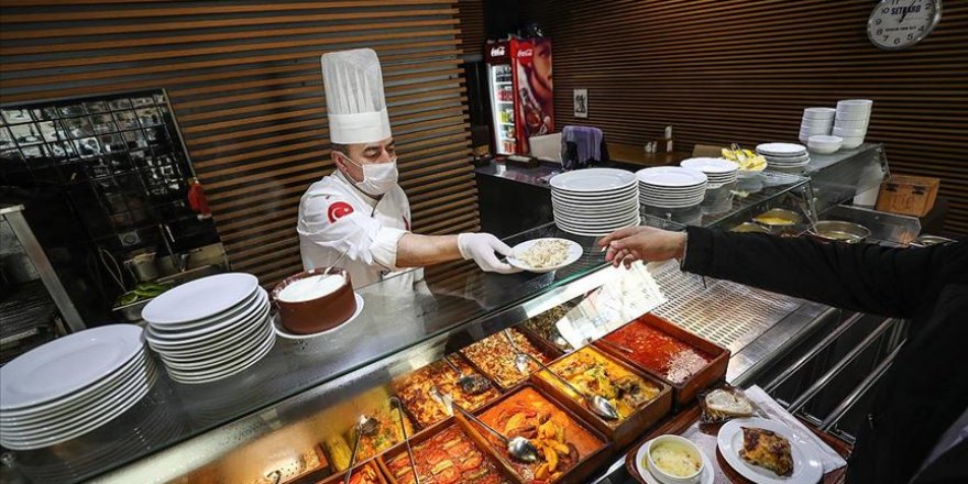 Lokantalarda koronavirüs tedbirleri artırıldı