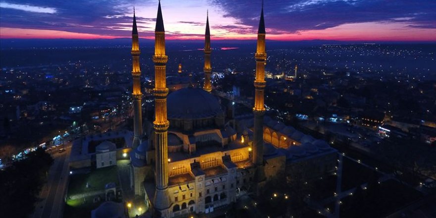 Üç ayların ikinci kandili: Miraç