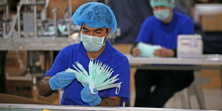 İhracatı durduran maske üreticileri iç talebe yetişmeye çalışıyor
