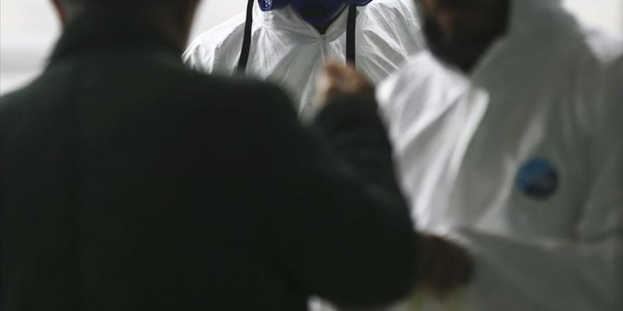 Sivas'ta Kovid-19 tedbirleri kapsamında '14 gün kuralı'na uymayan 3 kişiye para cezası