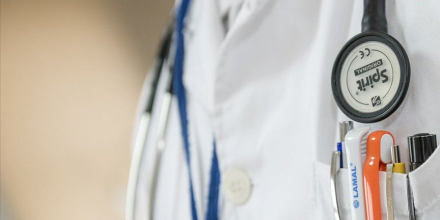 Uzmanlık eğitimi gören hekimlere olağan dışı hallerde görev verilebilecek