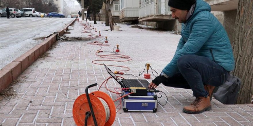Zemin etüdü ile Elazığ'ın jeolojik röntgeni çekiliyor