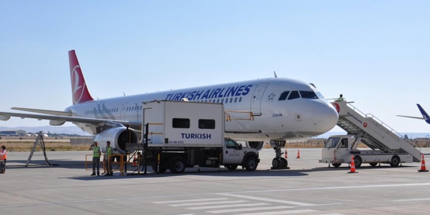 Türkiye’den 46 ülkeye daha uçuş yasağı getirildi