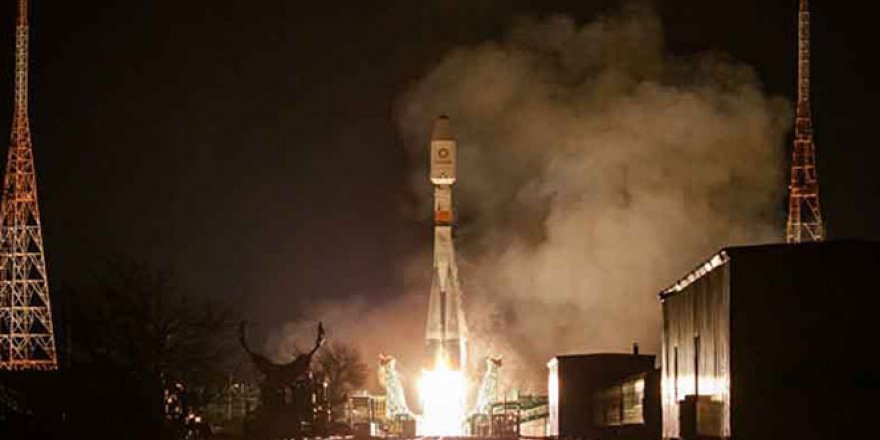 OneWeb 34 uydusunu uzaya gönderdi