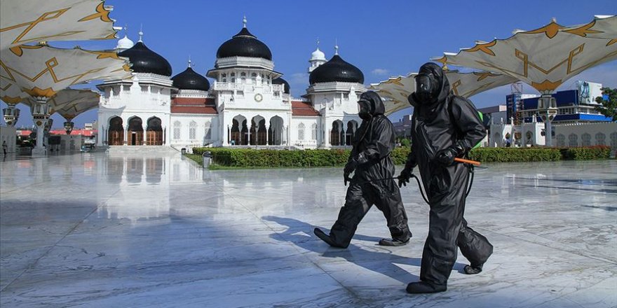 Dünyada yeni tip koronavirüs nedeniyle ölenlerin sayısı 14 bin 700'ü aştı