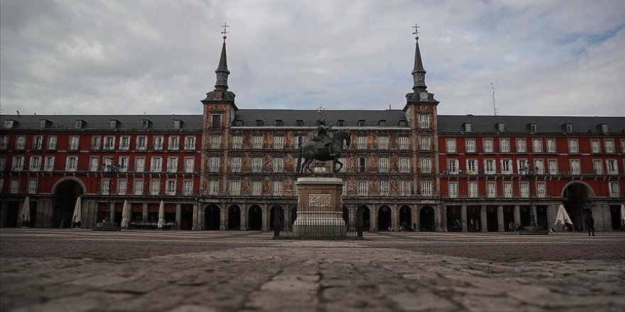 İspanya'da koronavirüsten dolayı ilan edilen olağanüstü hal uzatıldı