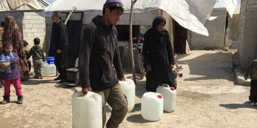 Afrin'deki Suriyelilere haftalık 100 ton su yardımı