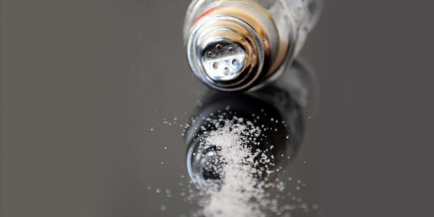 Tuz miktarı yüksek beslenmek bağışıklığı olumsuz etkiliyor