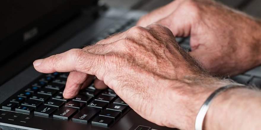 Kovid-19 sürecinde uzaktan manevi destek girişimi önerisi