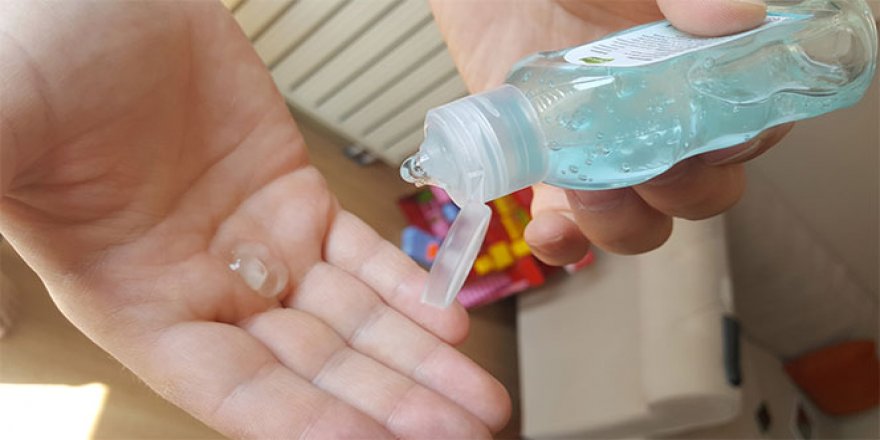 'Yeni trend cep kolonyası ve dezenfektanı'