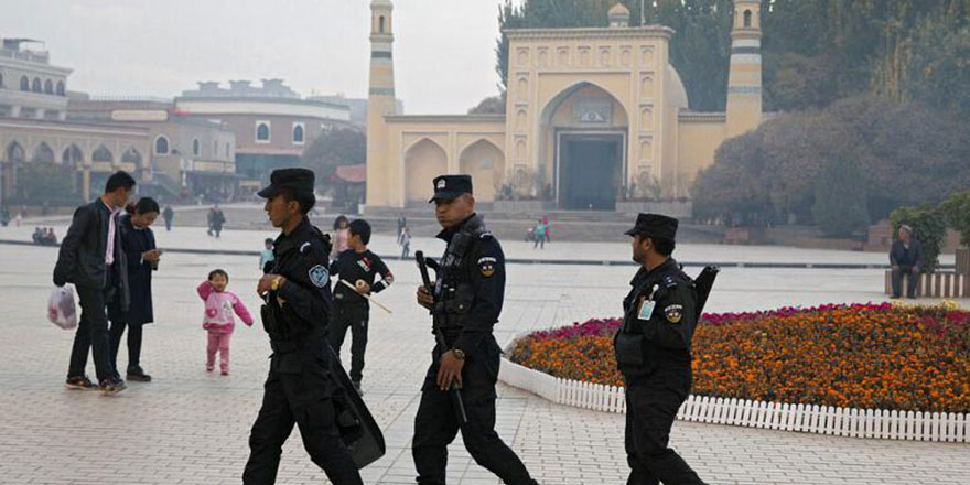 Doğu Türkistan'da Çin, koronavirüsten daha zararlı!