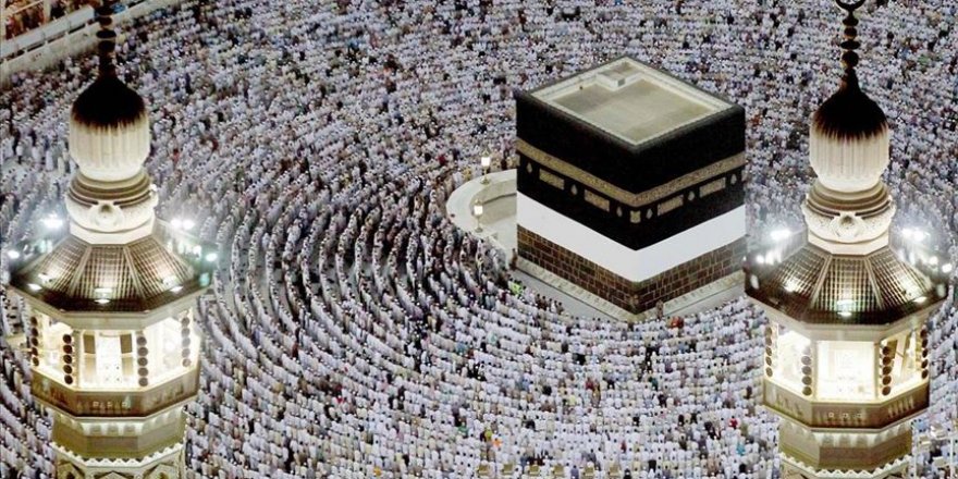 Suudi Arabistan'dan Hac açıklaması: Bekleyin