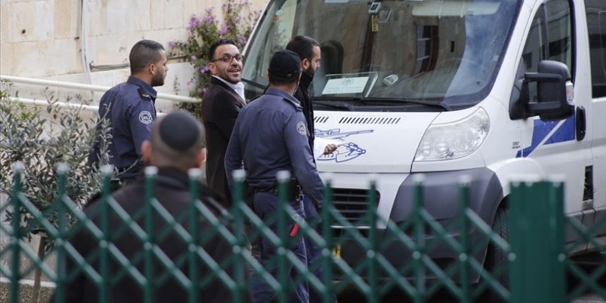 İsrail polisi Kudüs Valisi'ni gözaltına aldı