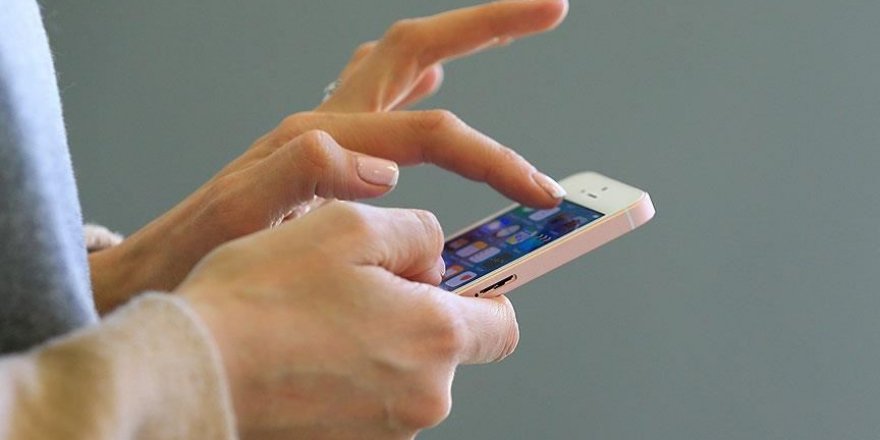 Karantina döneminde telefonlarımıza sarıldık